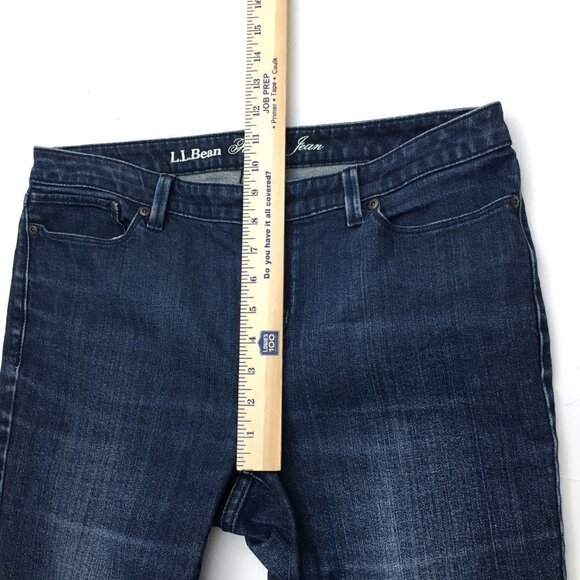 L.L. Bean Women's Straight Leg Jeans Dark Wash Favorite Fit size 12 length 32" - Picture 5 of 10